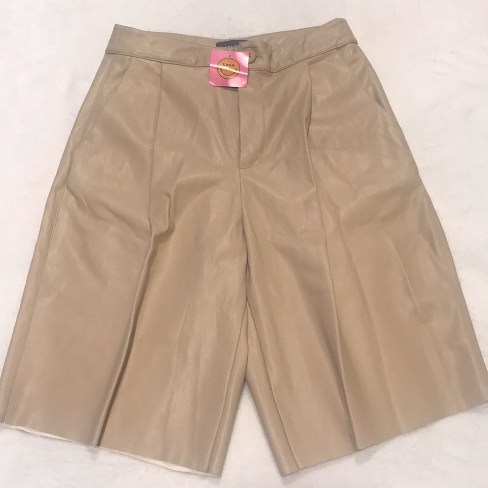Dressed In LALA “Excuse Me Vegan Leather Shorts in Vanilla” High Rise Bermuda S - Picture 6 of 16